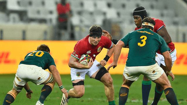 Tom Curry looks a different class in Lions back row battle